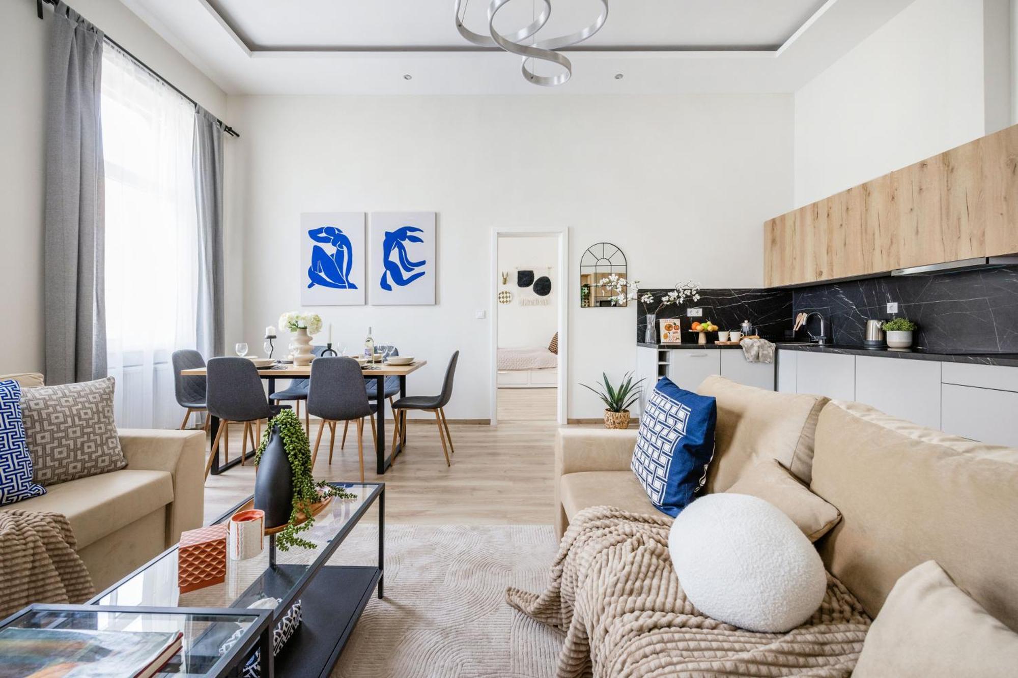 Central Budapest Oasis - Modern Charm, Timeless Comfort Exterior photo